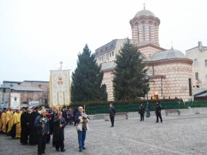 Procesiune cu Icoana Sfantului Antonie