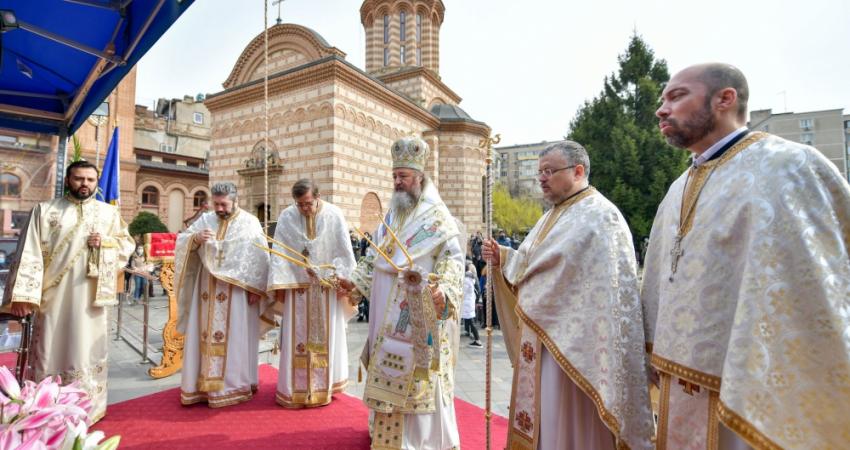  Praznicul Bunei Vestiri, Hramul istoric al bisericii