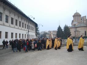 Procesiune cu icoana Sfantului Antonie cel Mare